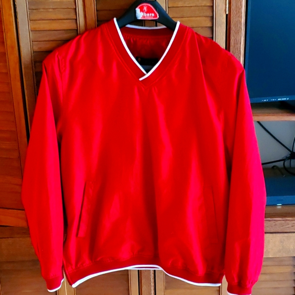 Golf windbreaker, womens medium, red, Tres Bien brand